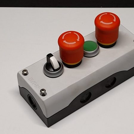 3e2b24_1e4cda5a886c4c9c84e1900c4939333amv2